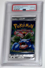 Load image into Gallery viewer, Pokemon TCG - Venusaur Base Booster Pack PSA 10
